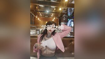 【近日下海颜值女神】极度风骚，刚走大姨妈腰爽一下，蓝色假屌猛插骚穴，太舒服白浆流出，翘起屁股后入一脸享受