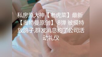 ❤❤花臂纹身金发20美少女，一线天无毛馒头B，发骚扣穴自慰，翘起美臀特写，美穴让人欲罢不能