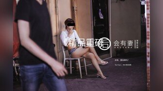 【新片速遞】毛毛很多的极品欲女，黑丝大长腿蝴蝶逼道具自慰，第一视角深插阴道