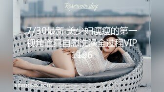 3000块约了个KTV公主黑丝足交，镜子前站立后入，特别骚，风骚气质高挑身材男人看了就想侵犯！