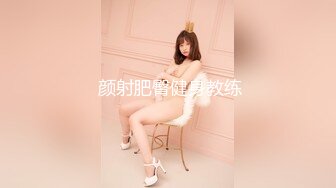 两个伪娘 吃妈妈的大鸡吧 好吃吗 妈妈好舒服 直男小哥被两个小男娘伺候 边操边撸射了